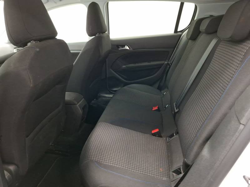 Peugeot 308 - Photo 13