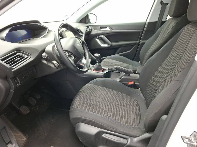 Peugeot 308 - Photo 14