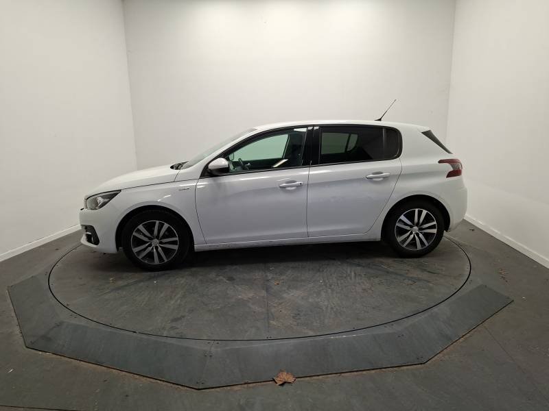 Peugeot 308 - Photo 2