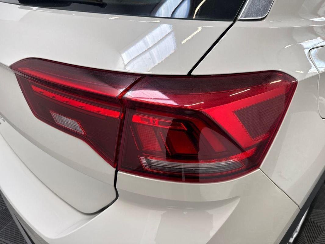 Volkswagen T-Roc - Photo 30