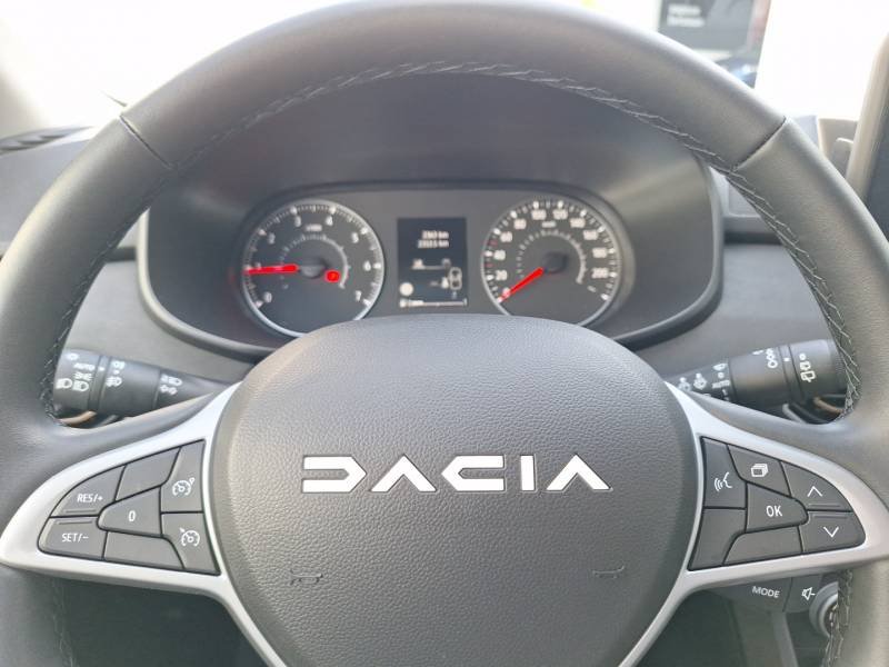 Dacia Sandero - Photo 28