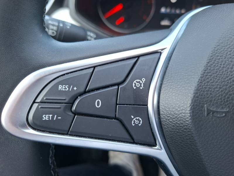 Renault Clio - Photo 17