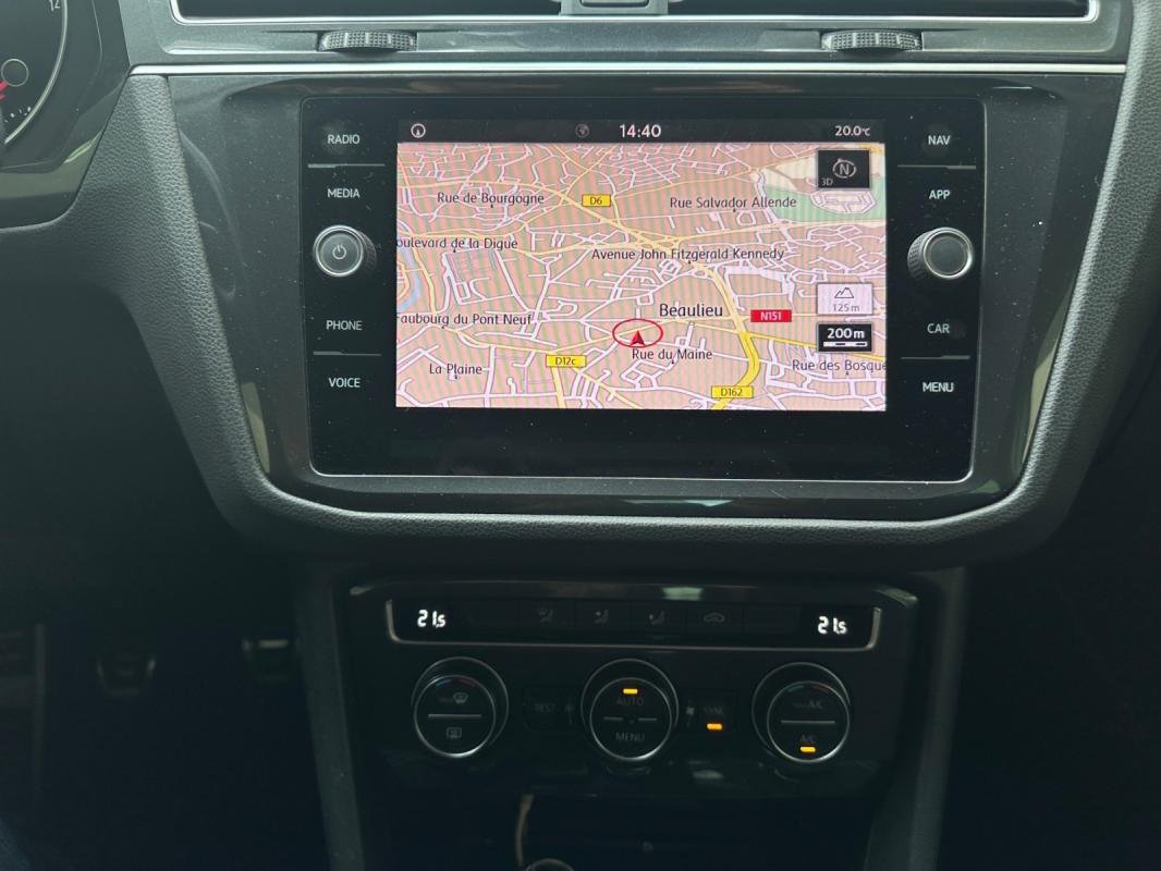 Volkswagen Tiguan - Photo 13