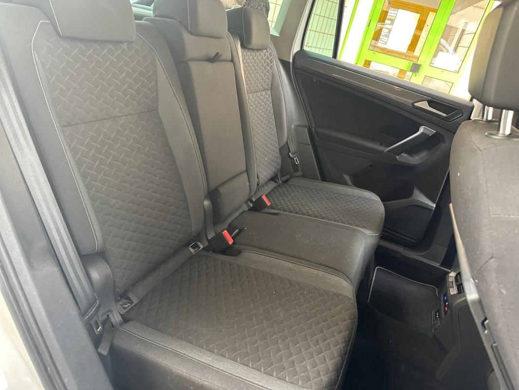 Volkswagen Tiguan - Photo 17