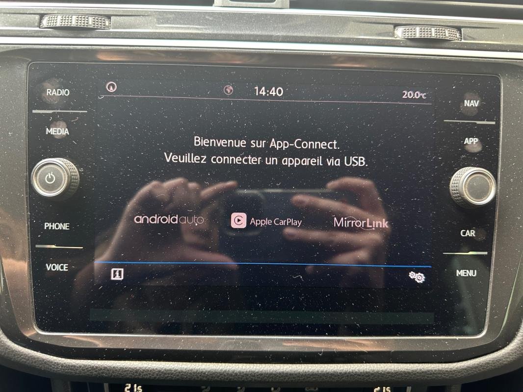 Volkswagen Tiguan - Photo 19