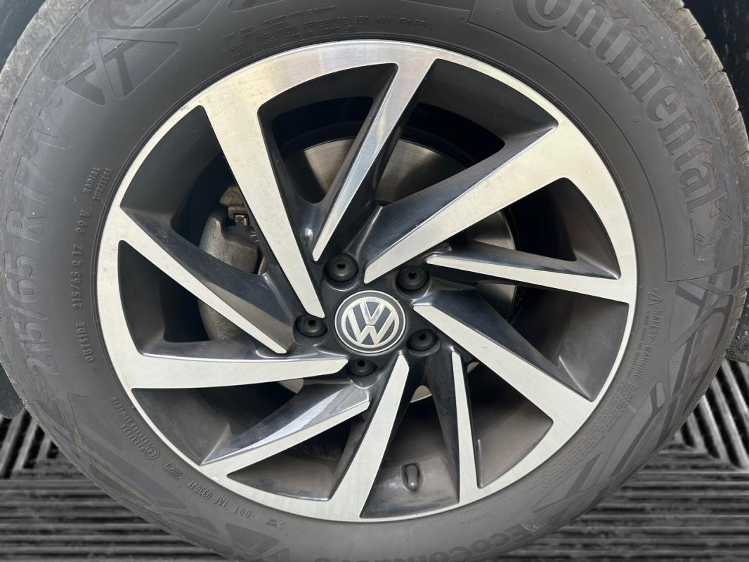 Volkswagen Tiguan - Photo 22