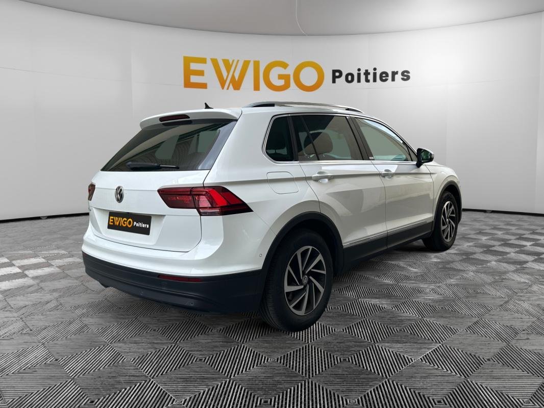 Volkswagen Tiguan - Photo 6