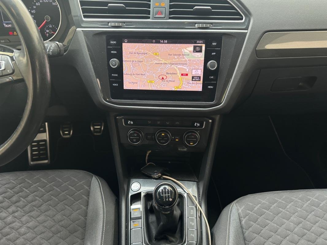 Volkswagen Tiguan - Photo 10