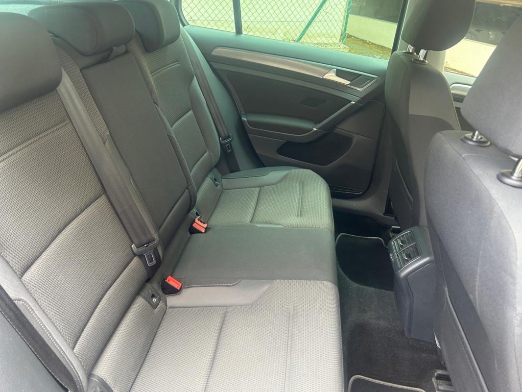 Volkswagen Golf - Photo 16