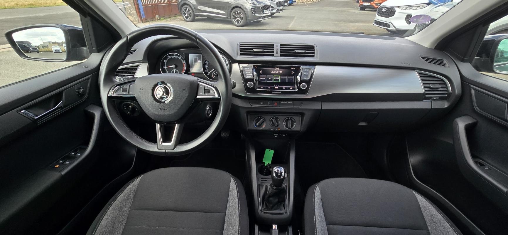 Skoda Fabia - Photo 6