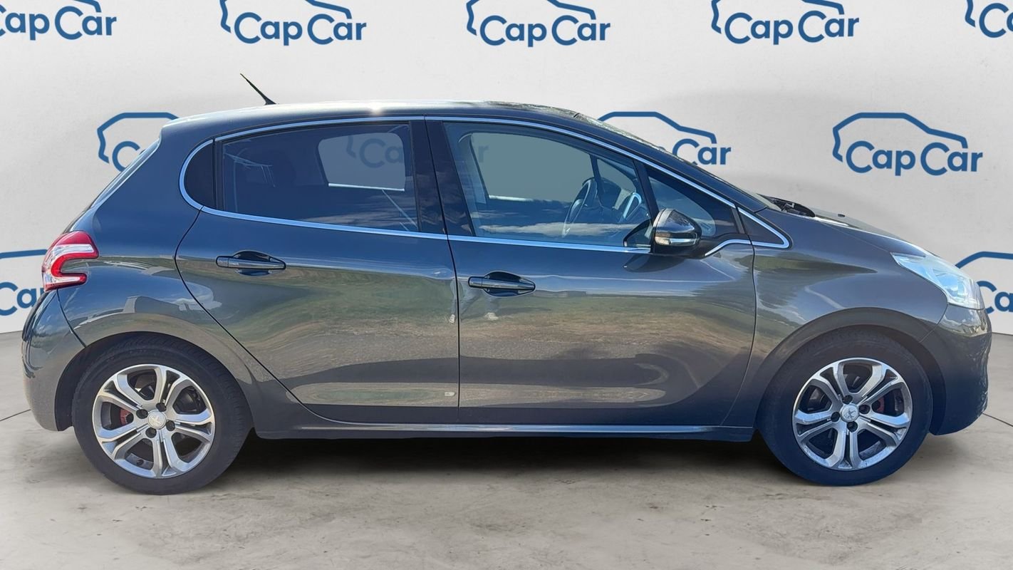 Peugeot 208 - Photo 4