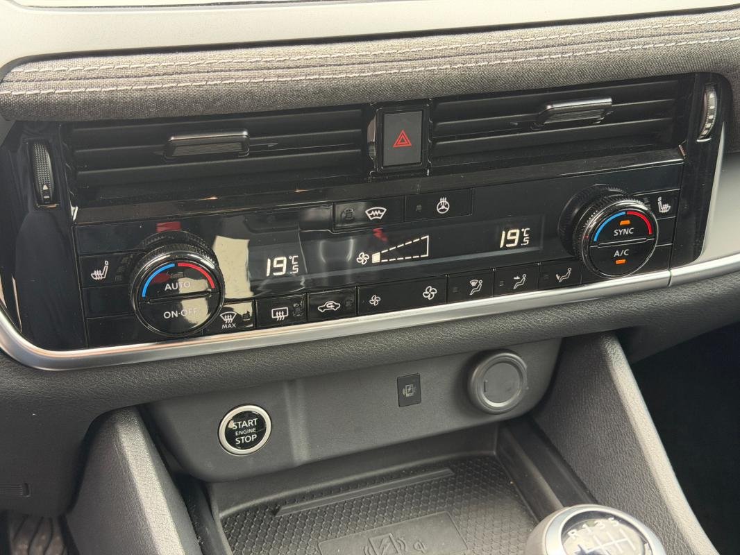 Nissan Qashqai - Photo 15