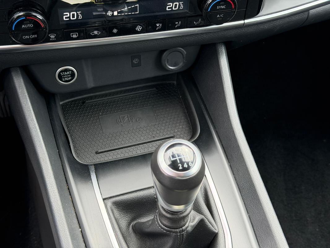 Nissan Qashqai - Photo 17