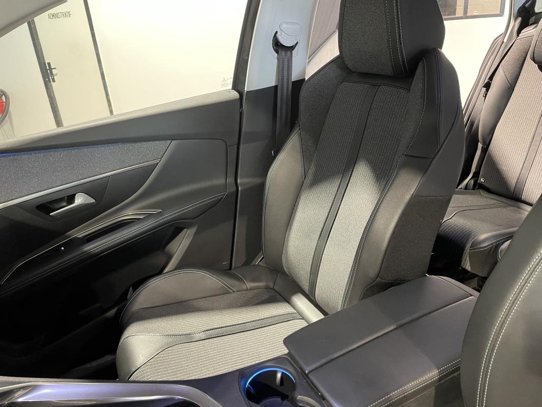 Peugeot 5008 - Photo 11