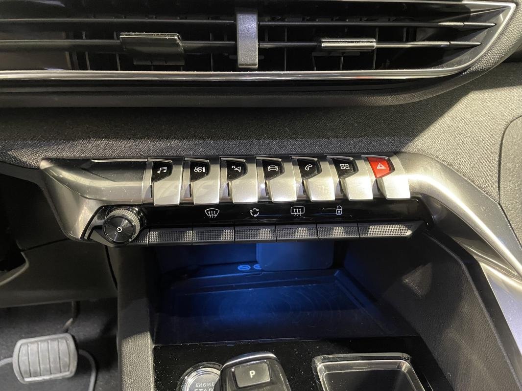 Peugeot 5008 - Photo 14