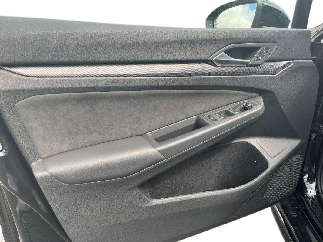 Volkswagen Golf - Photo 15