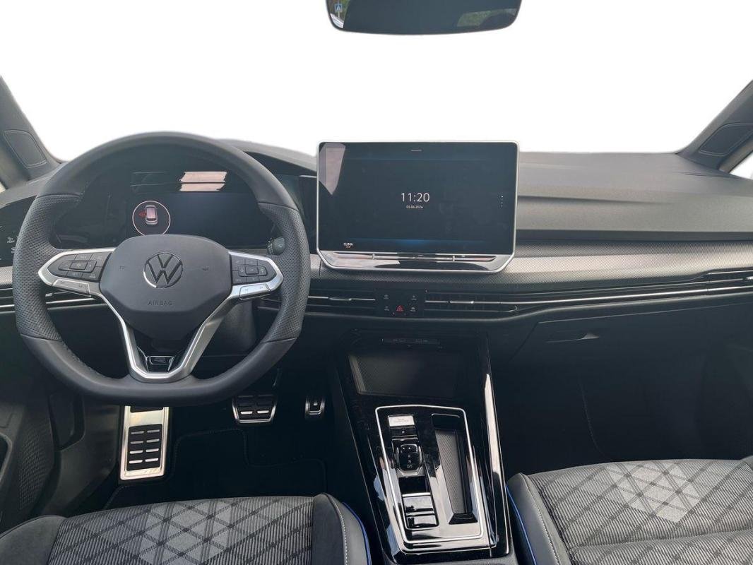 Volkswagen Golf - Photo 8