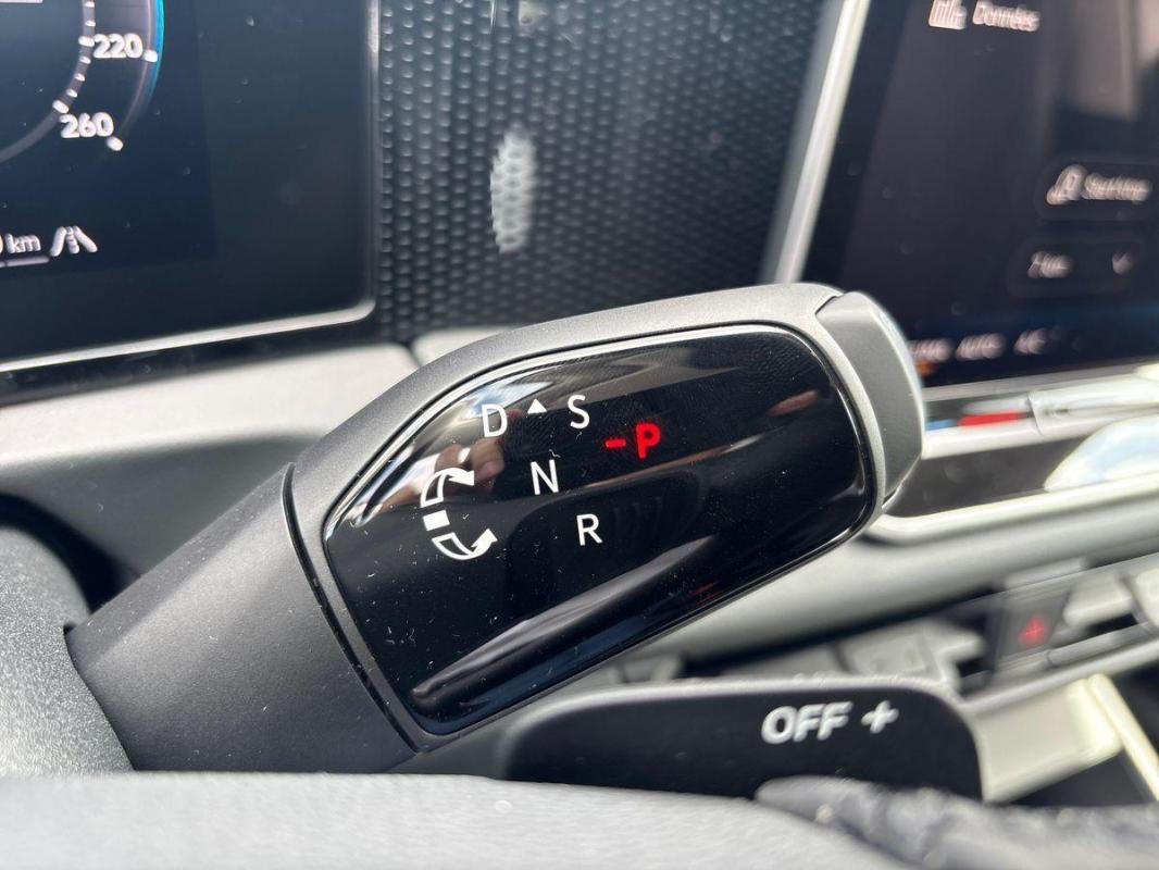 Volkswagen Tiguan - Photo 11