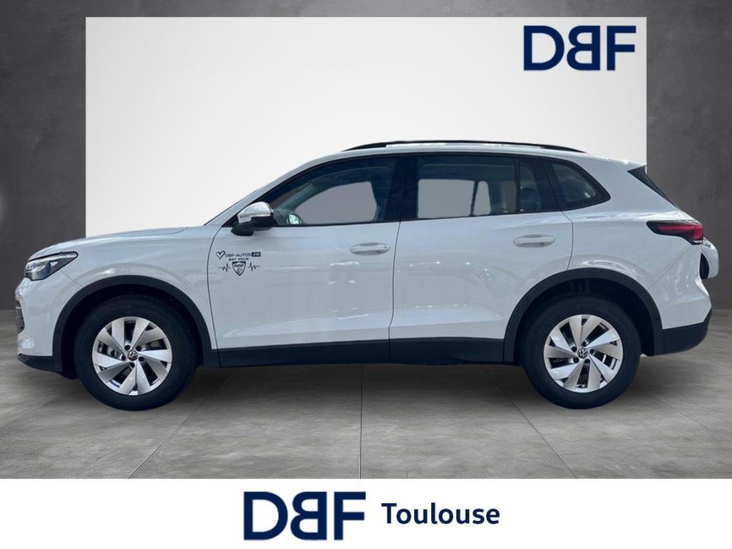 Volkswagen Tiguan - Photo 2