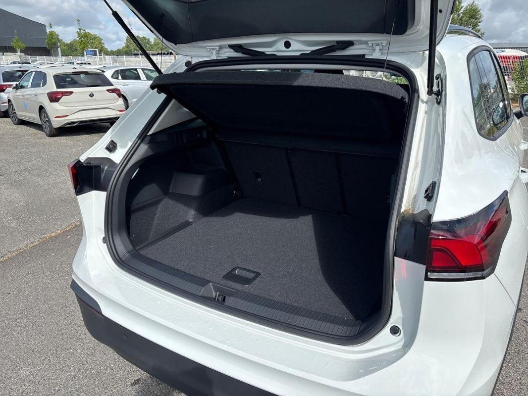 Volkswagen Tiguan - Photo 32