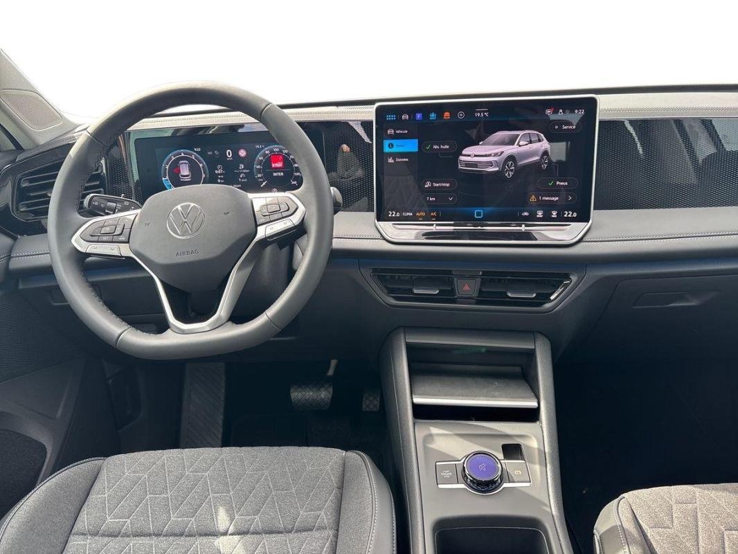 Volkswagen Tiguan - Photo 8