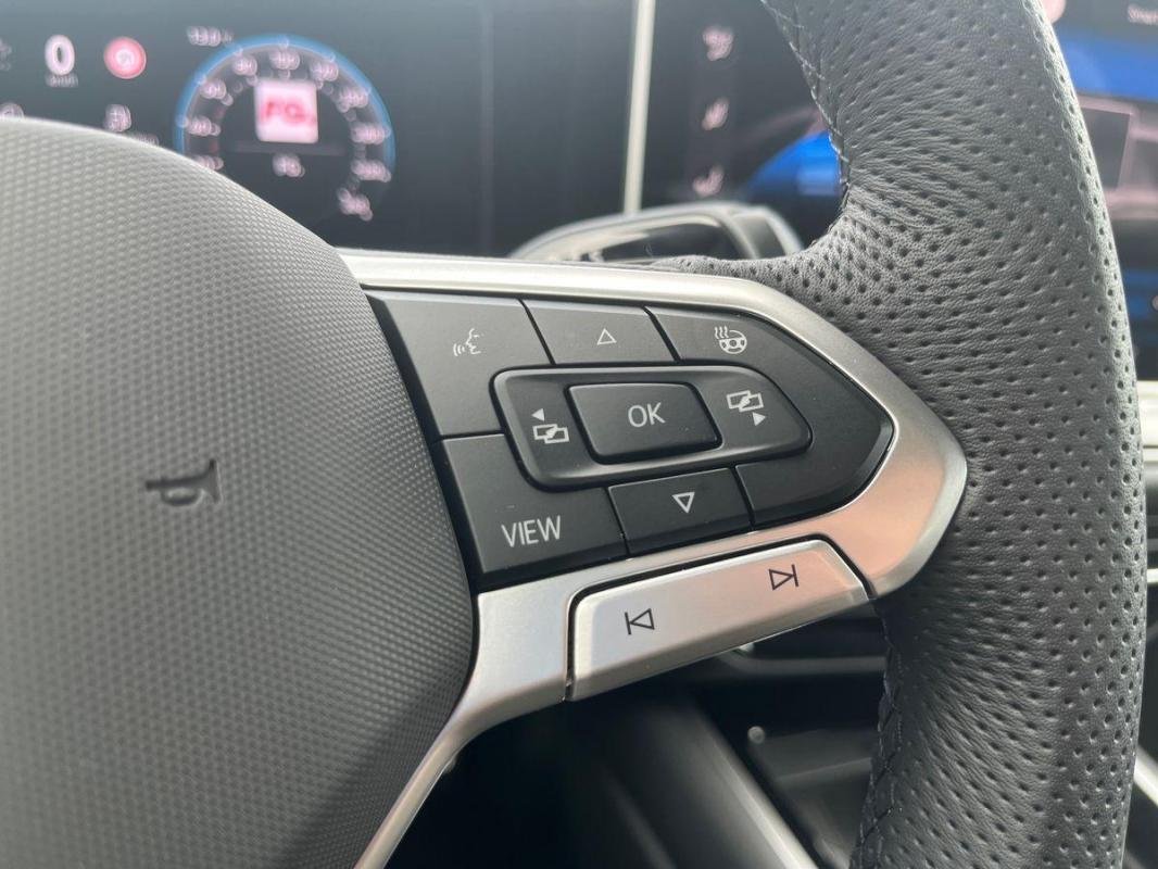 Volkswagen Passat - Photo 20