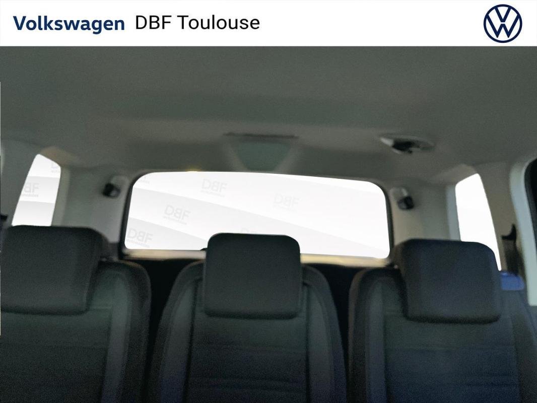 Volkswagen Touran - Photo 11