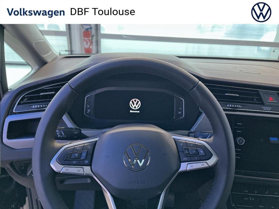 Volkswagen Touran - Photo 13
