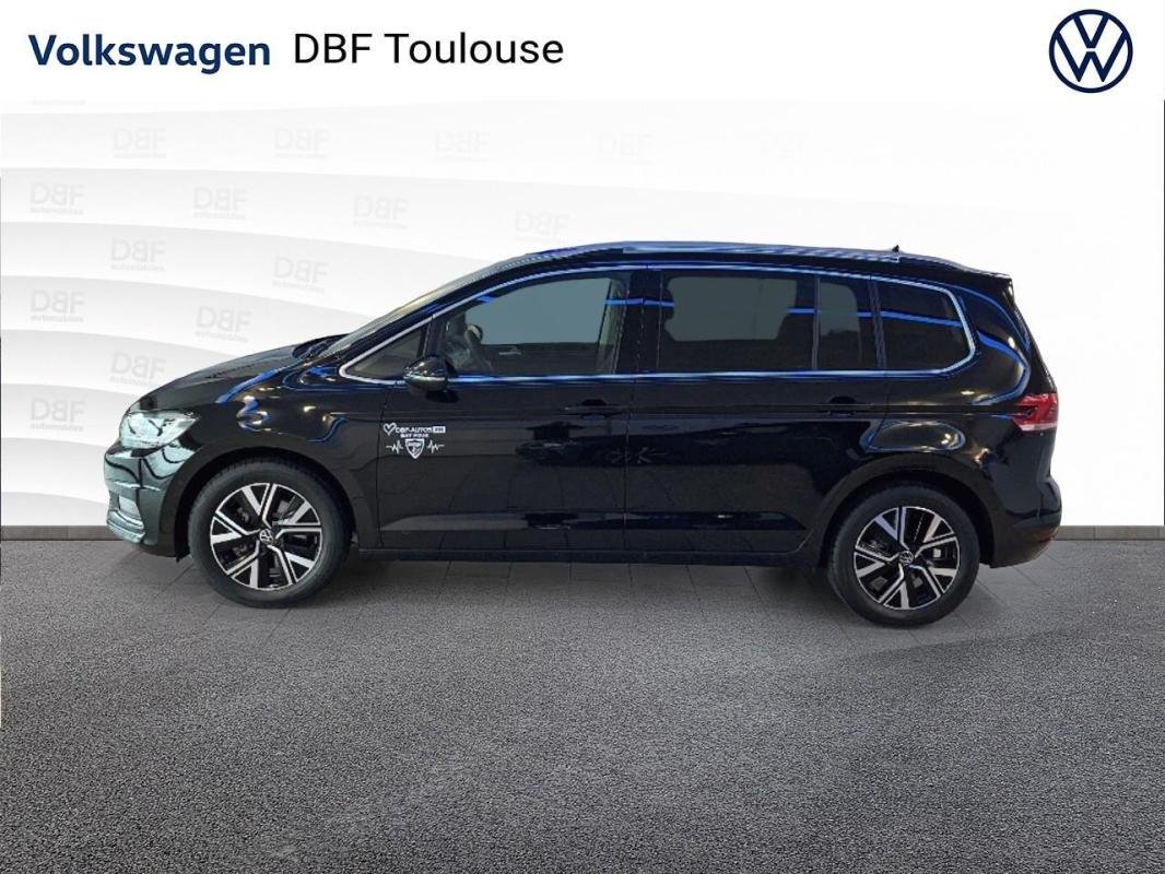 Volkswagen Touran - Photo 2