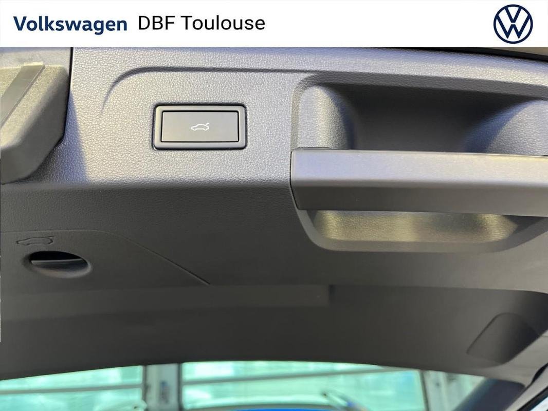 Volkswagen Touran - Photo 32