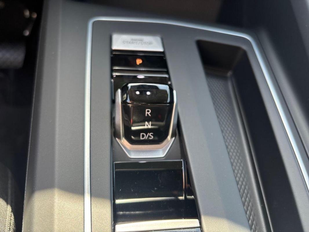 Volkswagen Golf - Photo 11