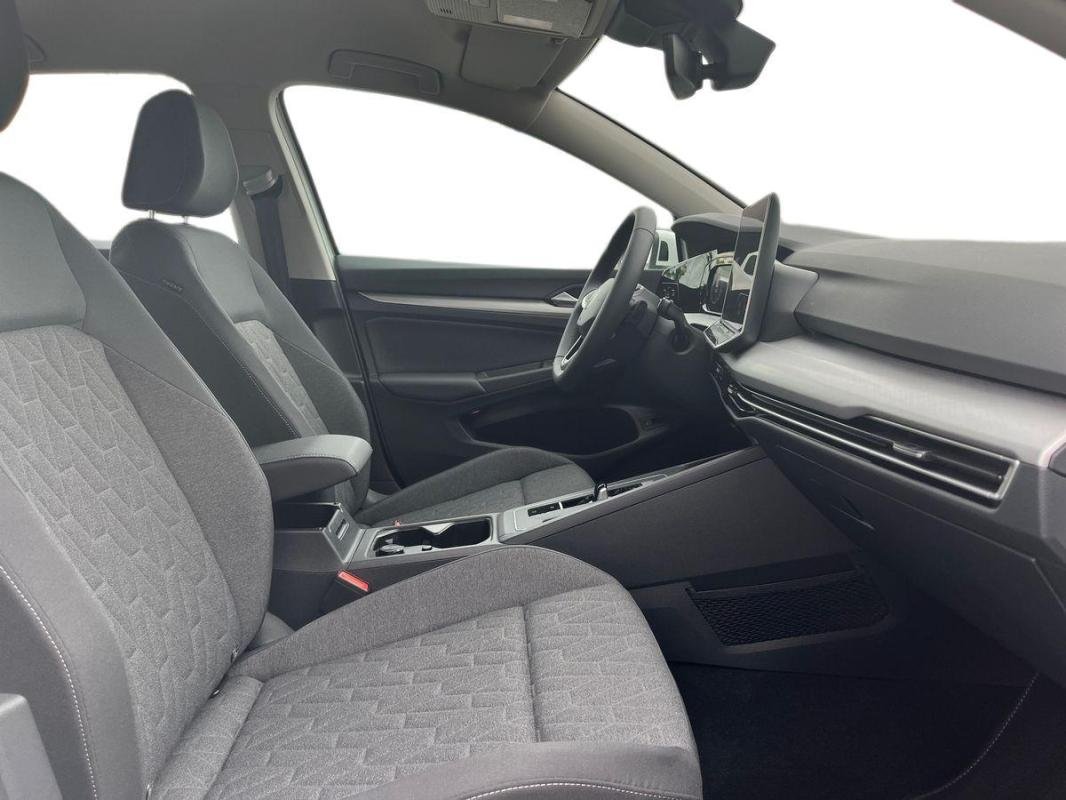 Volkswagen Golf - Photo 13