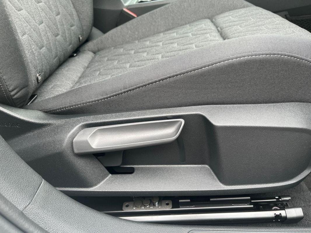 Volkswagen Golf - Photo 14