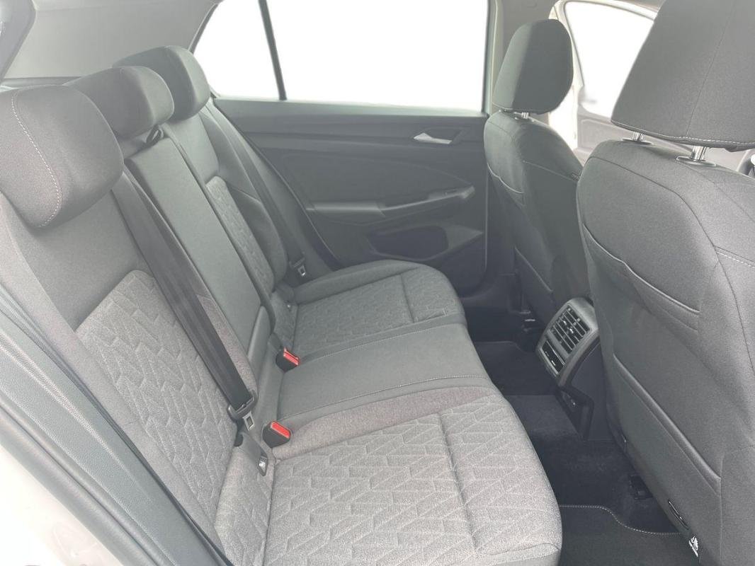 Volkswagen Golf - Photo 23