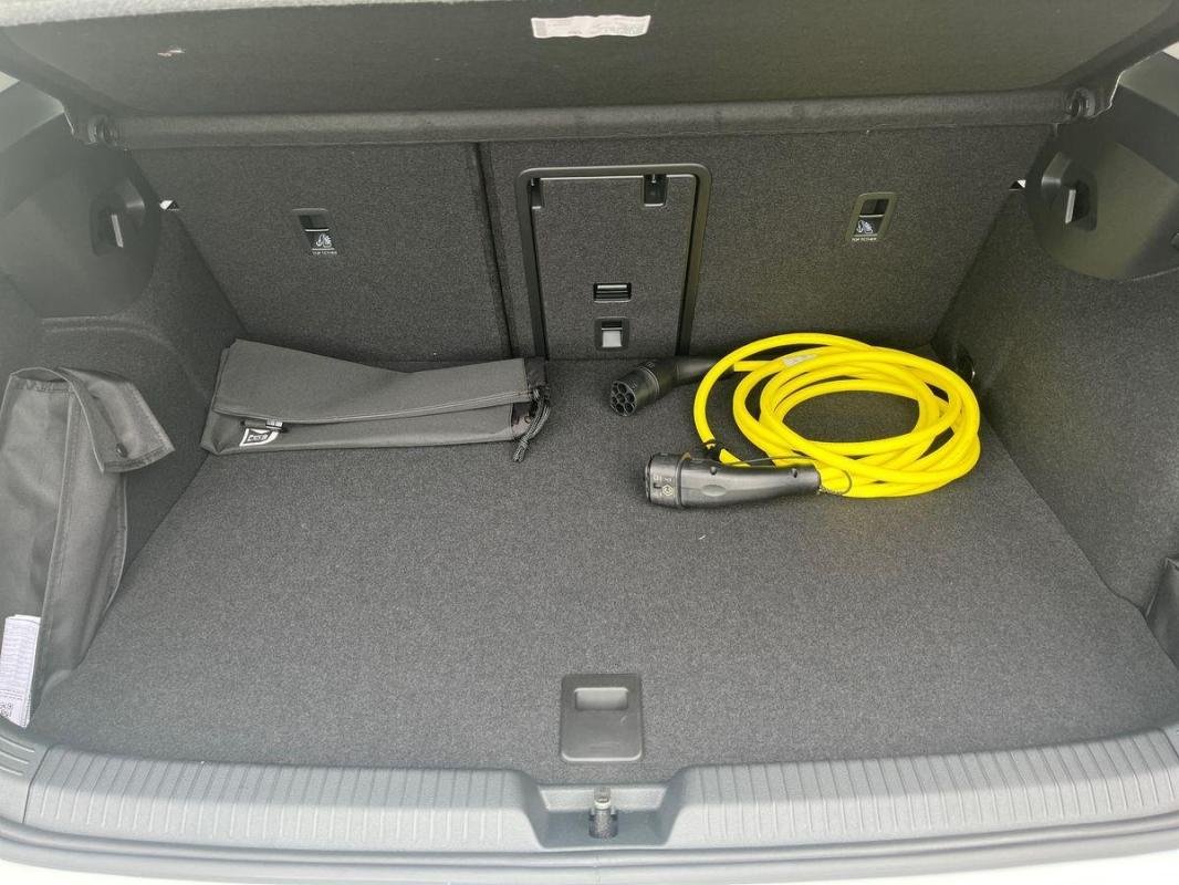 Volkswagen Golf - Photo 31