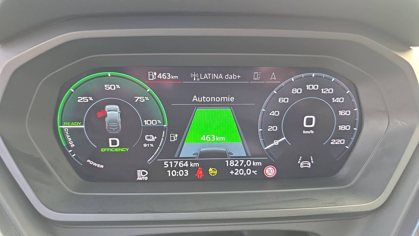 Audi Q4 e-tron - Photo 12