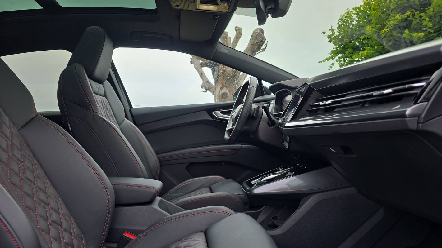 Audi Q4 e-tron - Photo 27