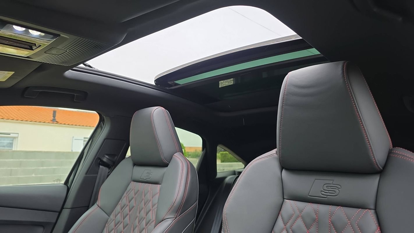 Audi Q4 e-tron - Photo 28