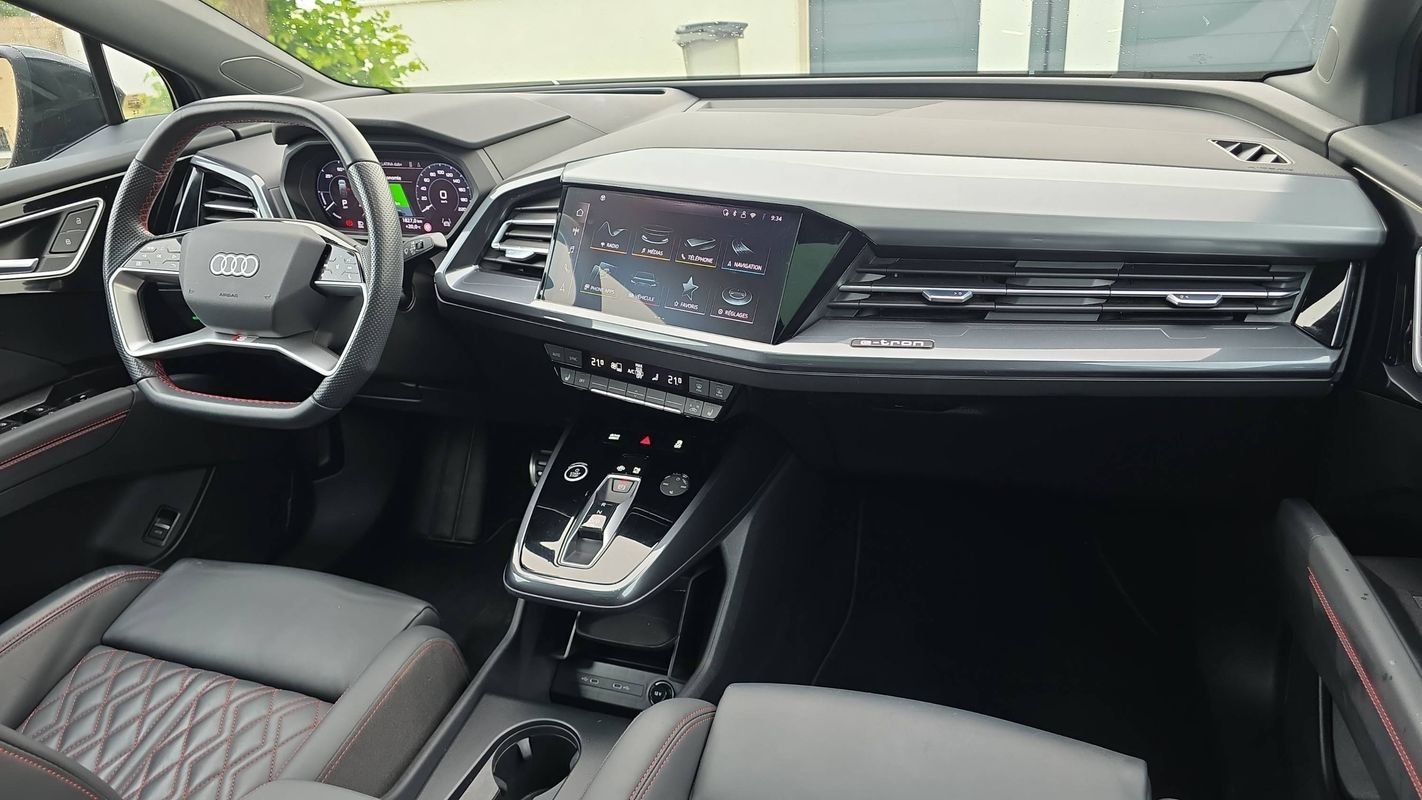 Audi Q4 e-tron - Photo 10