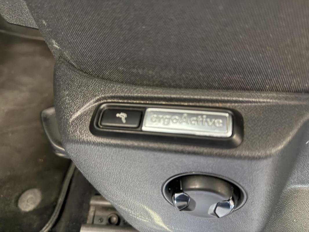 Volkswagen Tiguan - Photo 22