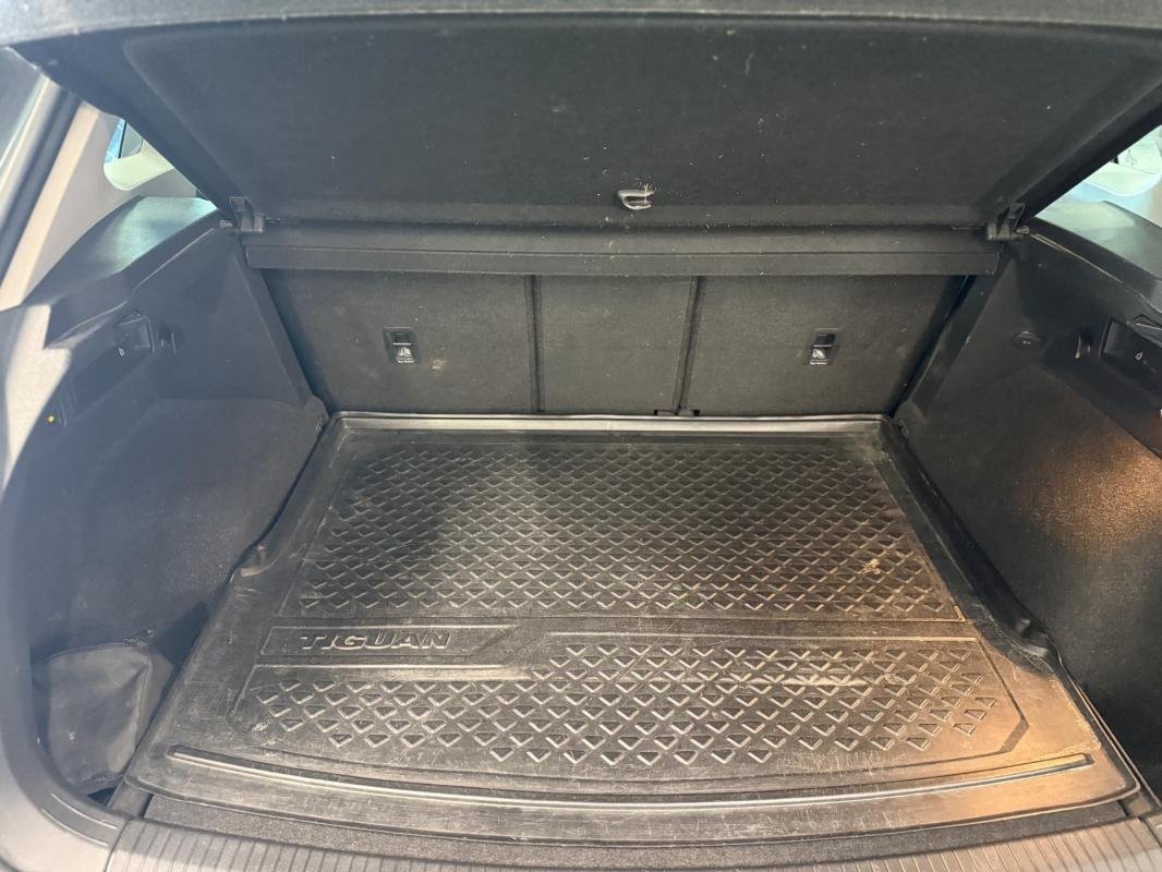 Volkswagen Tiguan - Photo 31