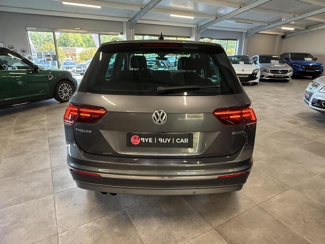 Volkswagen Tiguan - Photo 7