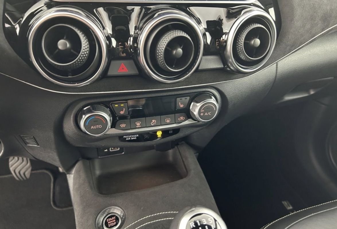 Nissan Juke - Photo 13