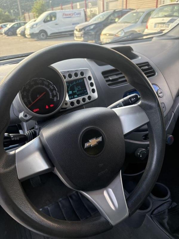 Chevrolet Spark - Photo 19