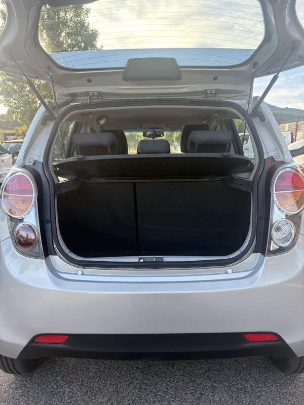 Chevrolet Spark - Photo 20