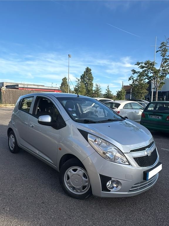 Chevrolet Spark - Photo 3