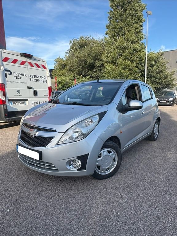 Chevrolet Spark - Photo 4