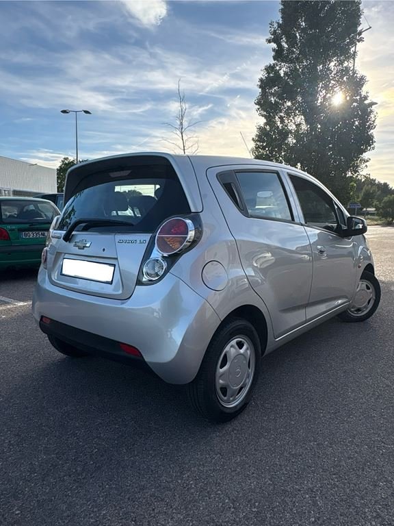 Chevrolet Spark - Photo 6