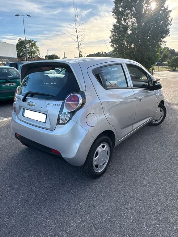 Chevrolet Spark - Photo 7