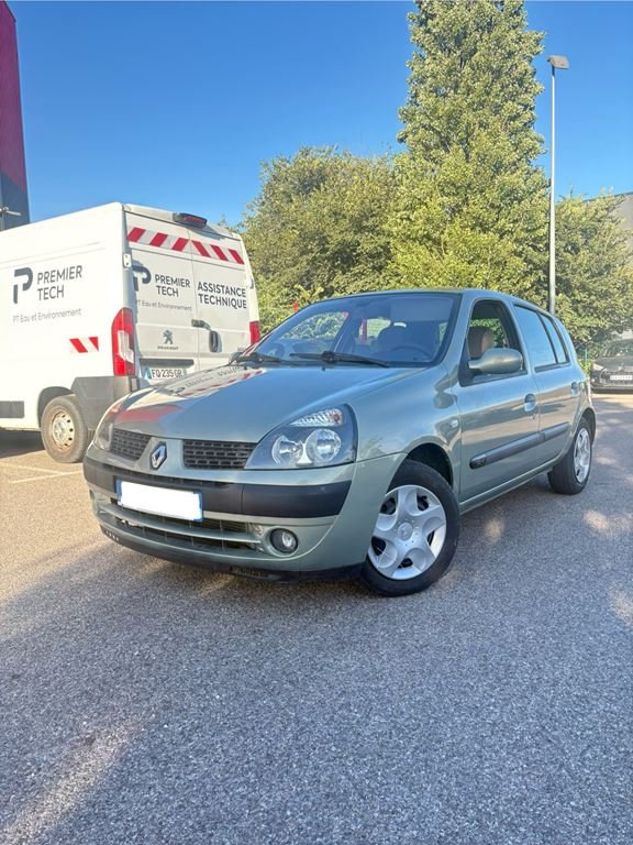 Renault Clio - Photo 4